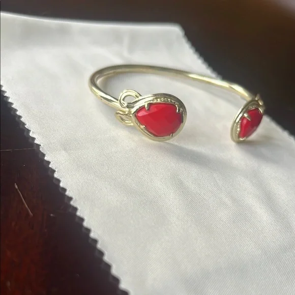 Kendra Scott Gold Red Stone Bracelet - Picture 2 of 4
